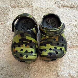 Toddler Camouflage CROCS